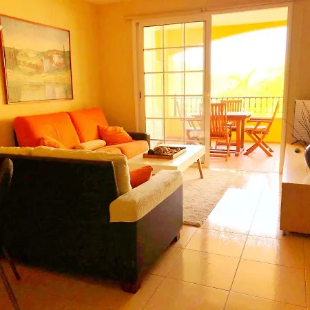 Apartamento Elegant And Beautiful Casa Mara In Los Cristianos/palm Mar.poolview, 100mt To The Sea. *
