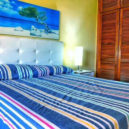 Apartamento Elegant And Beautiful Casa Mara In Los Cristianos/palm Mar.poolview, 100mt To The Sea.