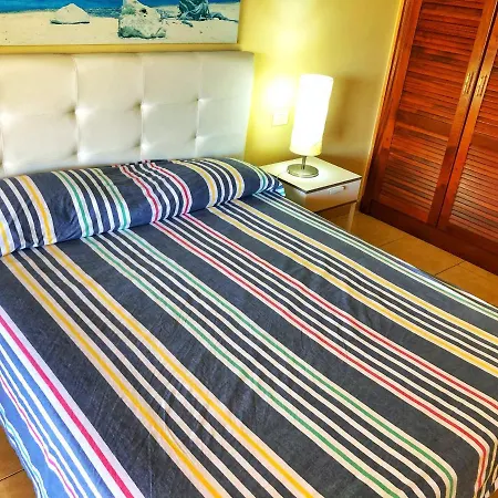 Apartamento Elegant And Beautiful Casa Mara In Los Cristianos/palm Mar.poolview, 100mt To The Sea.